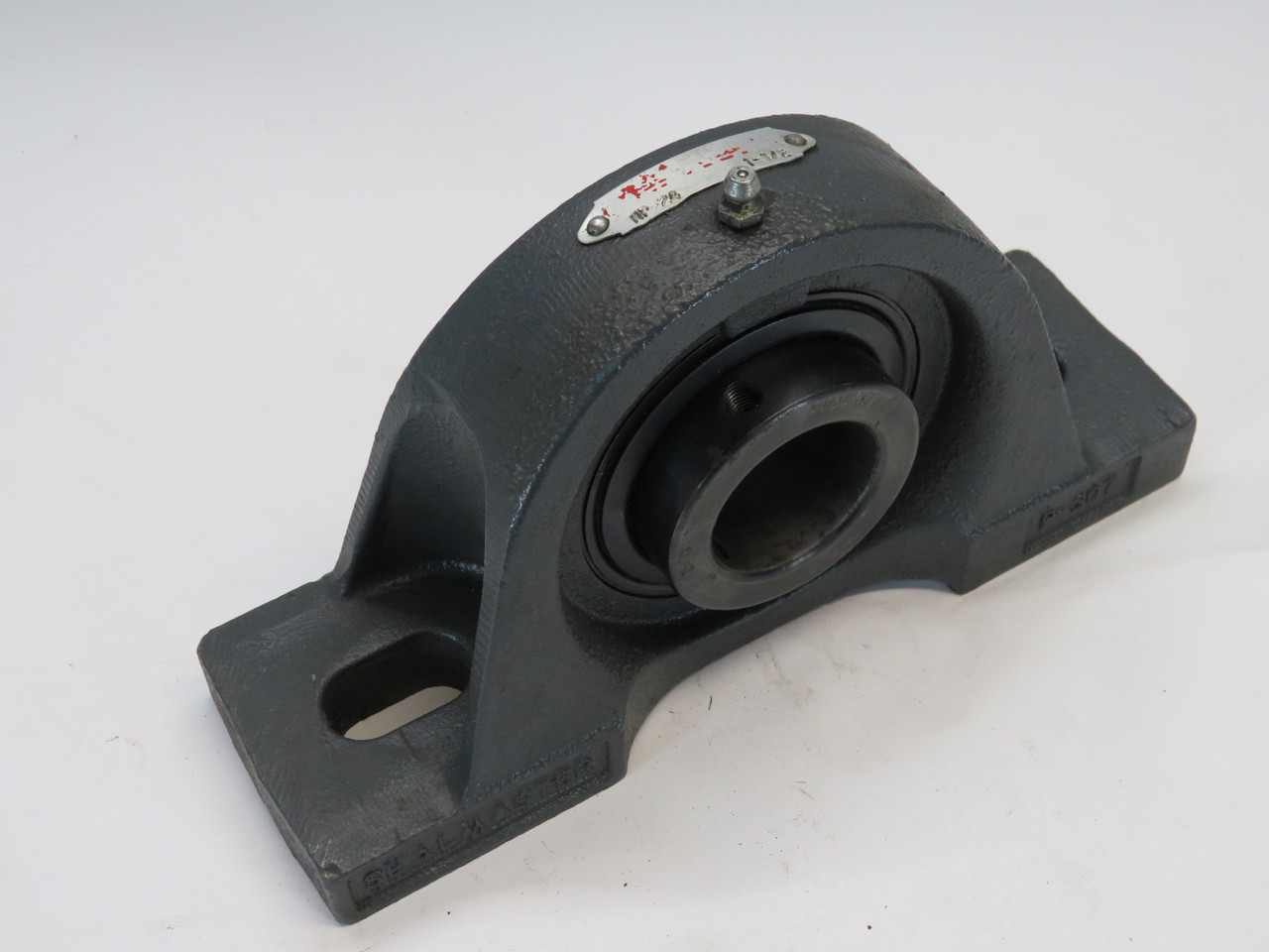 SealMaster MP-24 Pillow Block Ball Bearing 2 Bolt 1-1/2"ID SHELF WEAR USED