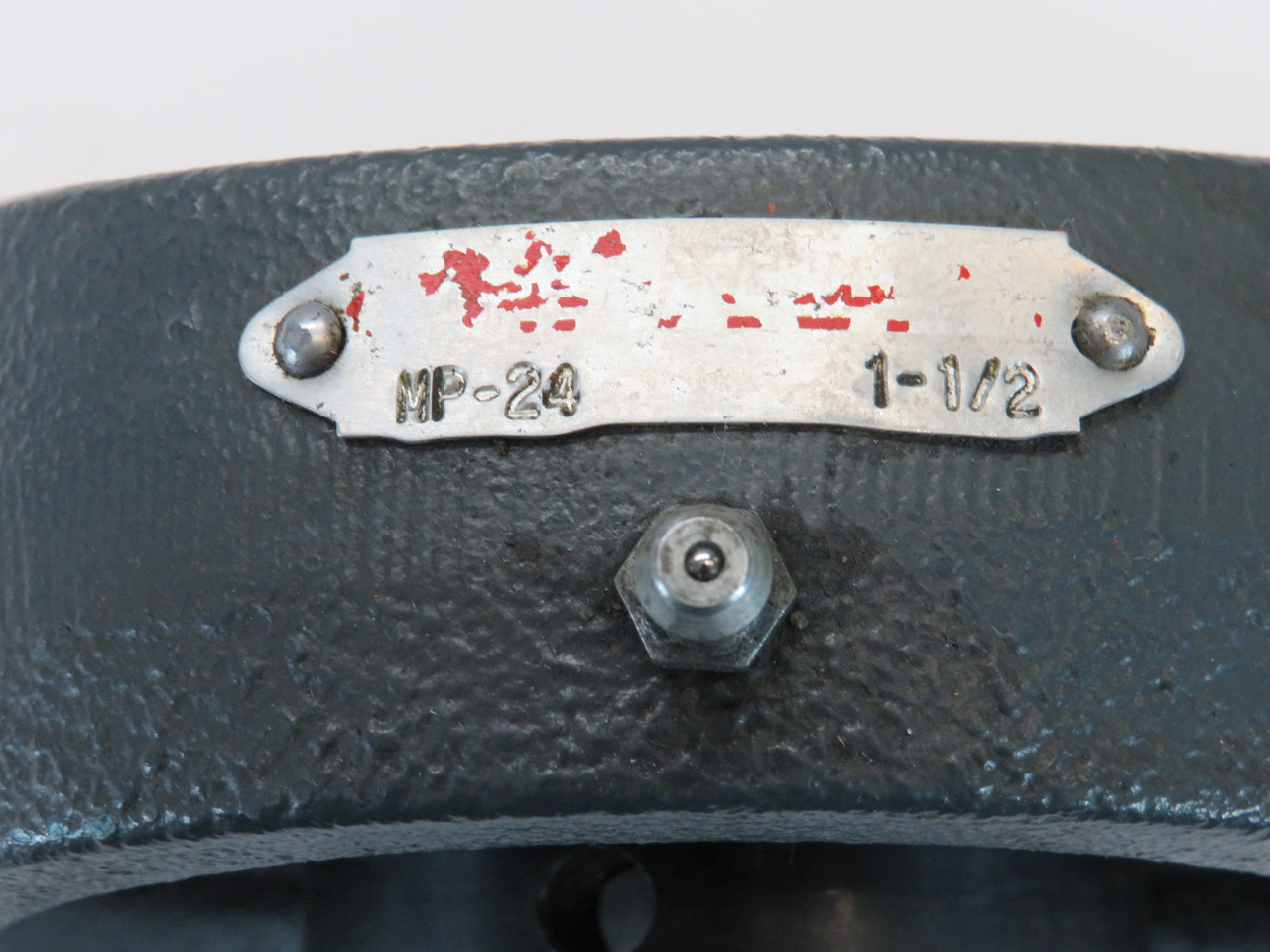 SealMaster MP-24 Pillow Block Ball Bearing 2 Bolt 1-1/2"ID SHELF WEAR USED