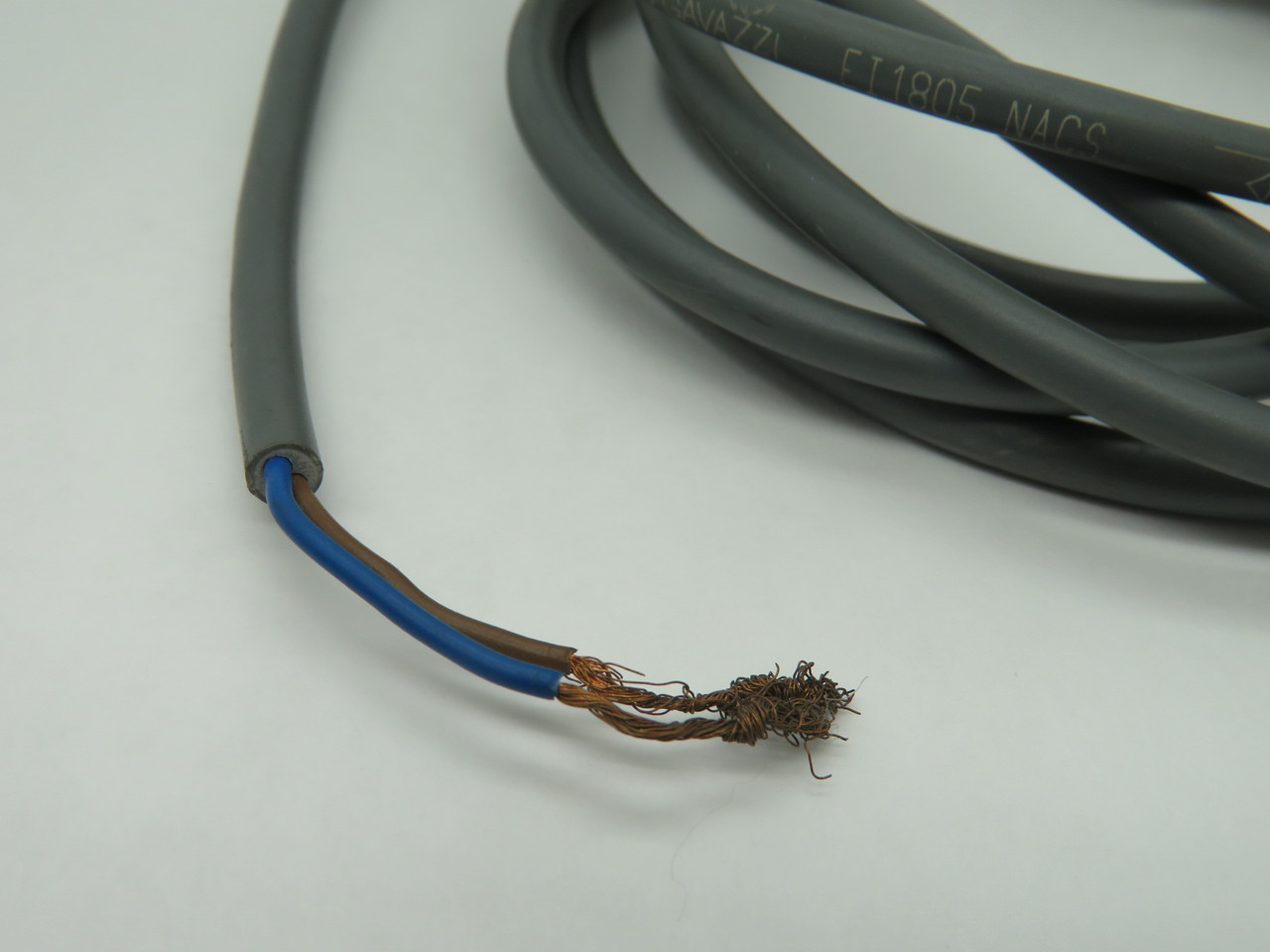 Carlo Gavazzi EI1805-NACS Proximity Switch USED