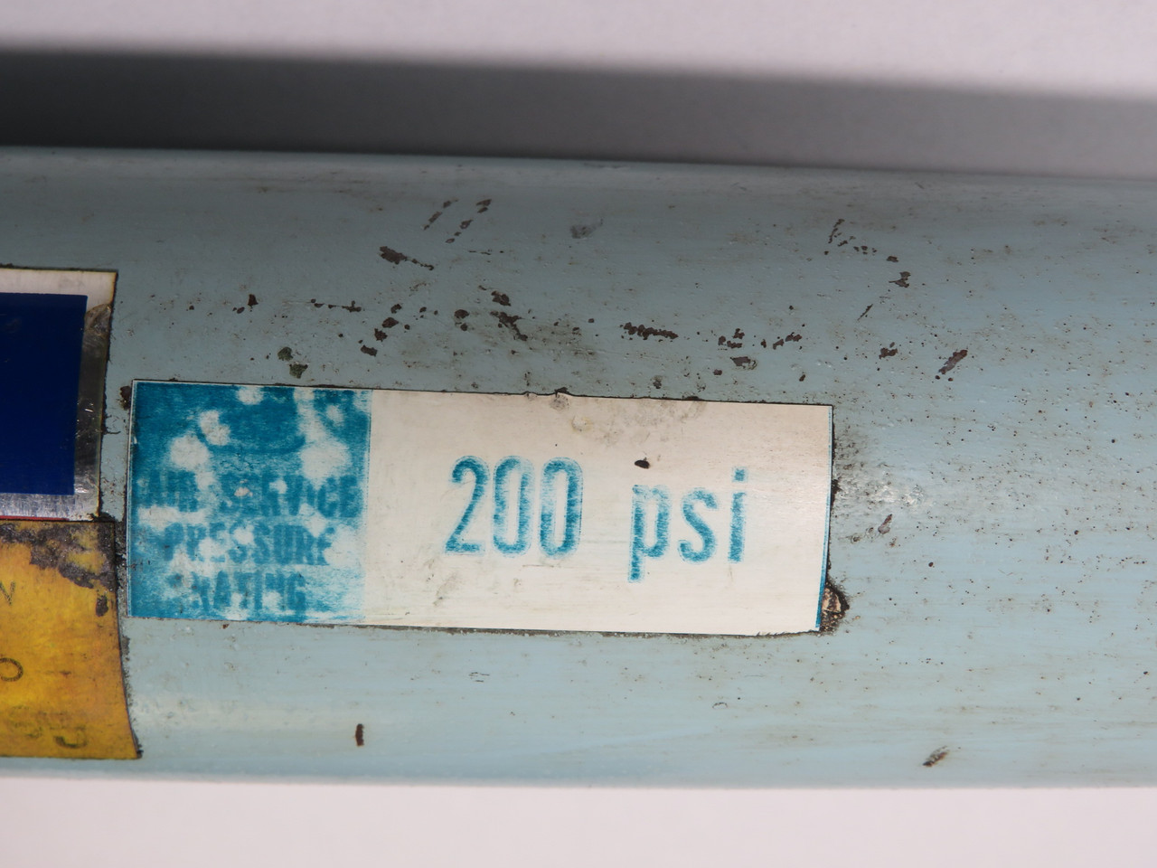 T-J Cylinders SM3-2-20-3/4 Pneumatic Cylinder 2" Bore 20-3/4" Stroke USED