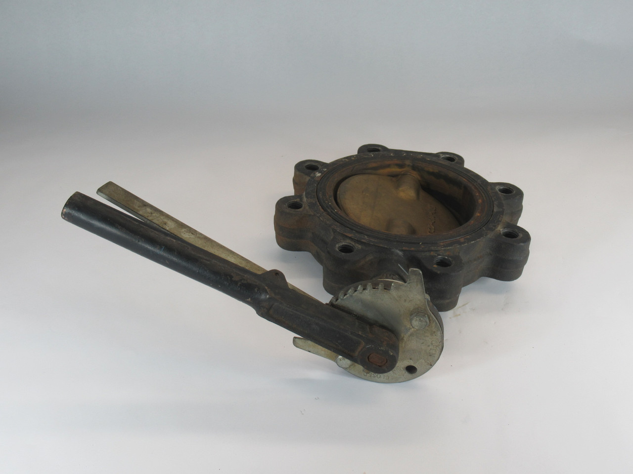 Milwaukee Valve CL223E A6 Lug Butterfly Valve 6" Cast Iron Body SHELF WEAR USED