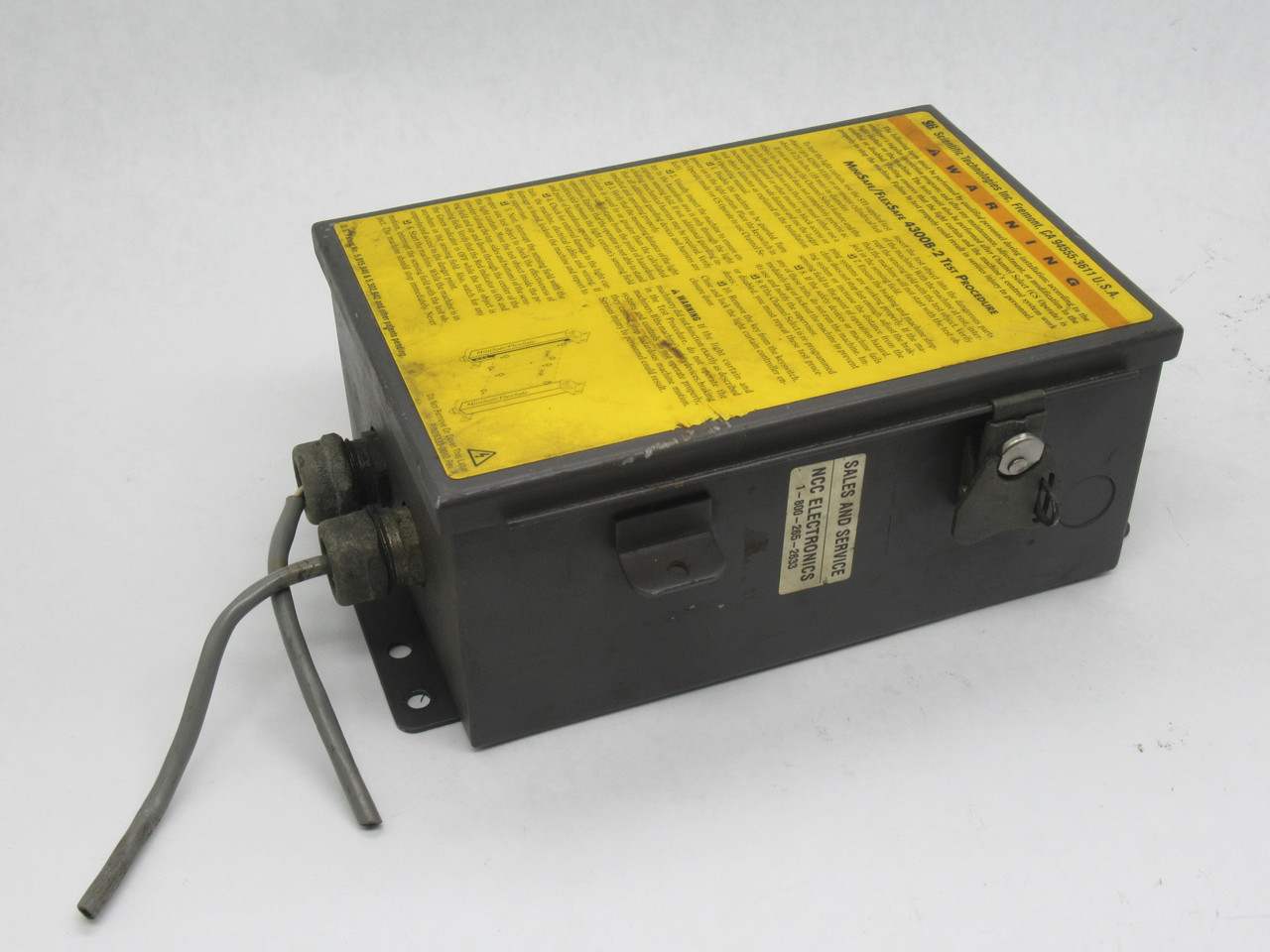 STI 70010-0200 70011-1000 Model 4300B-2 Light Curtain Controller 115V 23VA USED