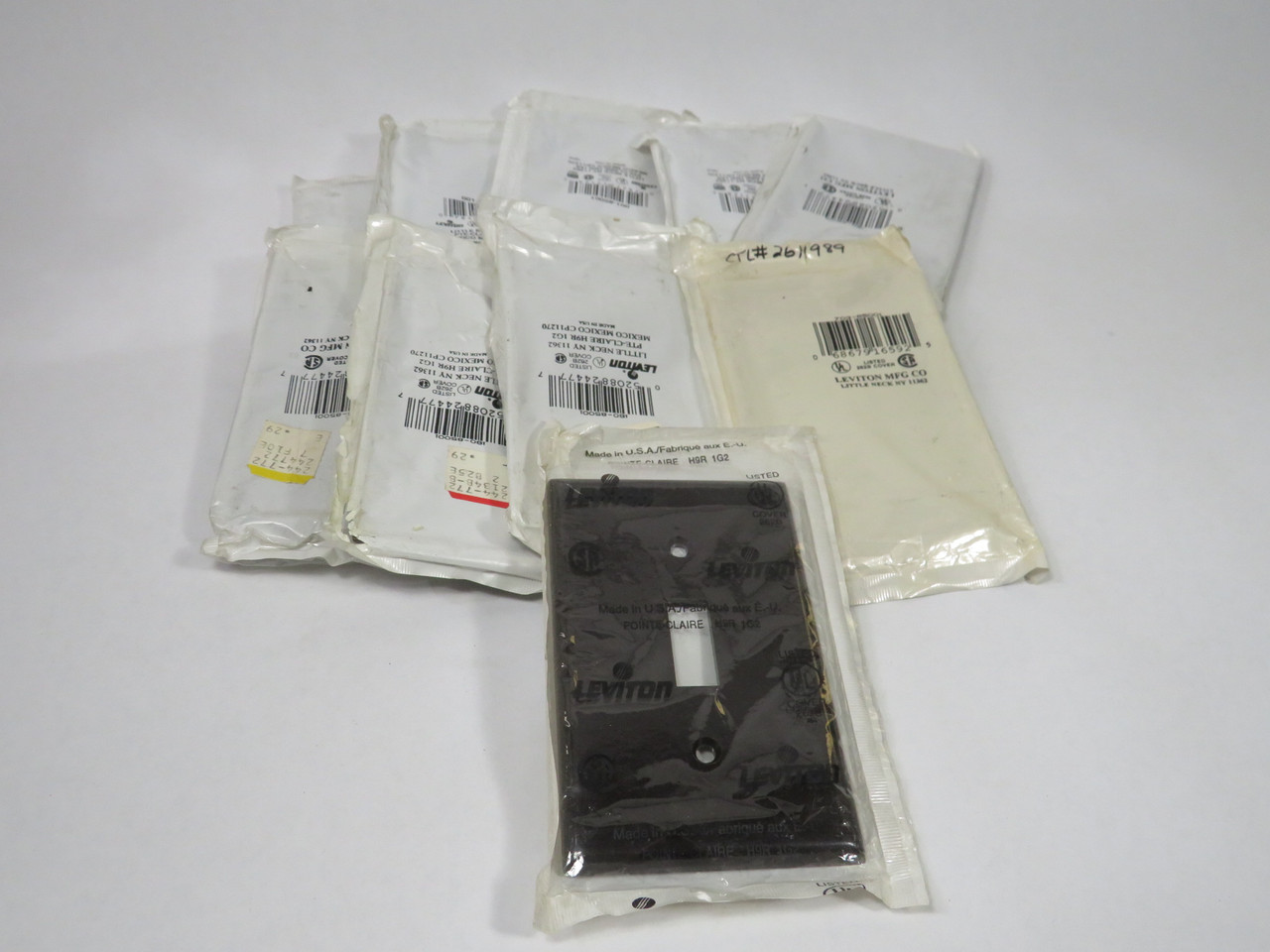 Leviton 85001 1-Gang Brown Toggle Switch Wallplate Lot of 10 NWB