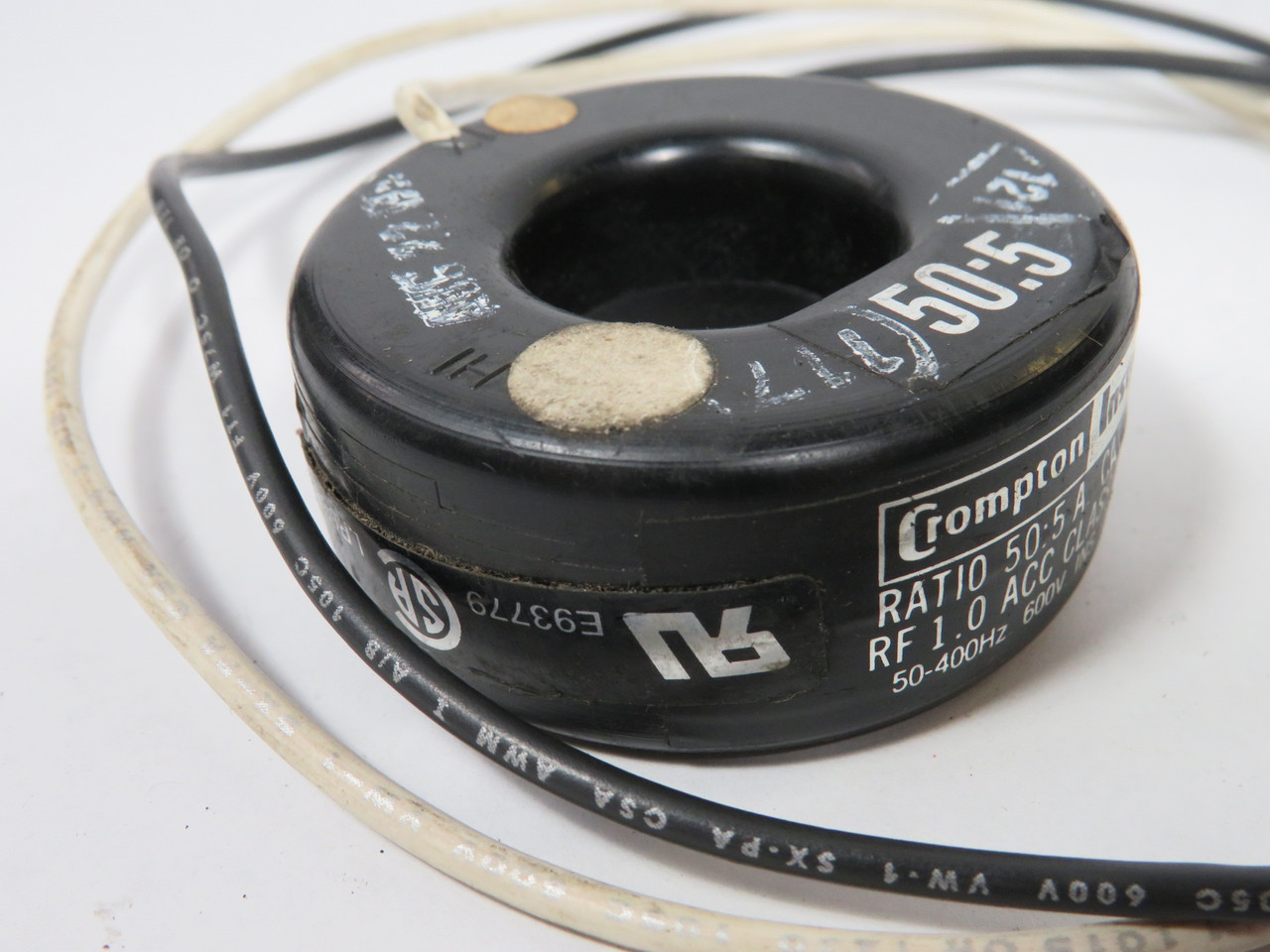 Crompton 2RL-500 Current Transformer 2VA 600V 50-400Hz 50:5 Ratio SHELF WEAR NOP