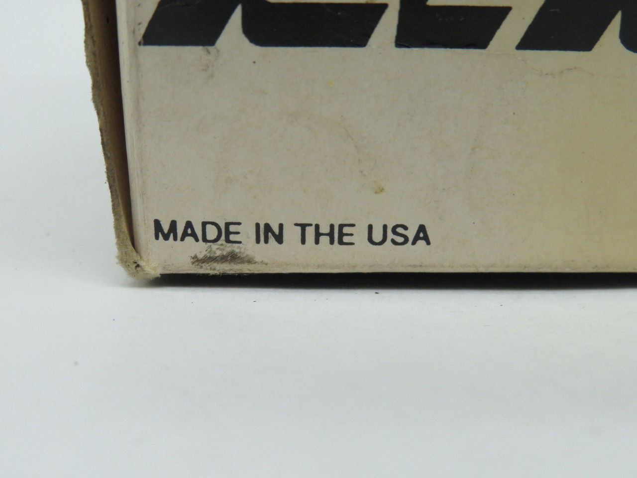 Red Lion CUB4V020 DC Voltmeter Red Backlighting 199.9mV BOX DAMAGE NEW