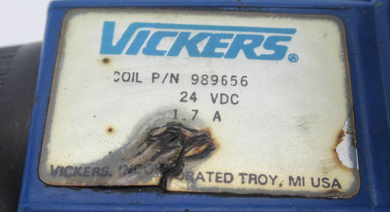 Vickers DG4V-3-0A-M-W-H-40-S324 Directional Control Valve SHELF WEAR USED
