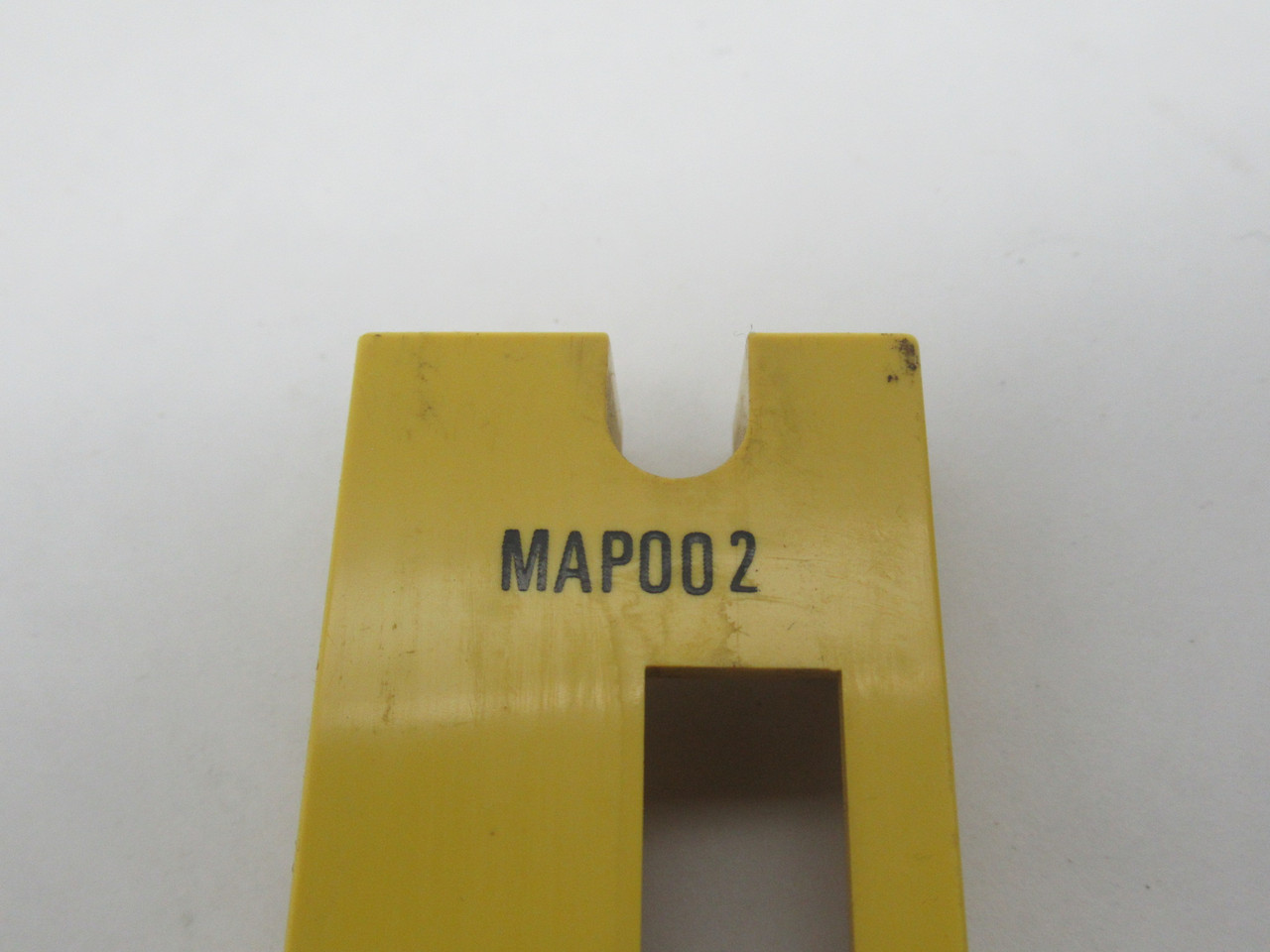 GMF Robotics IE-0404-010-001 MAP002 Token Bus Controller SHELF WEAR USED