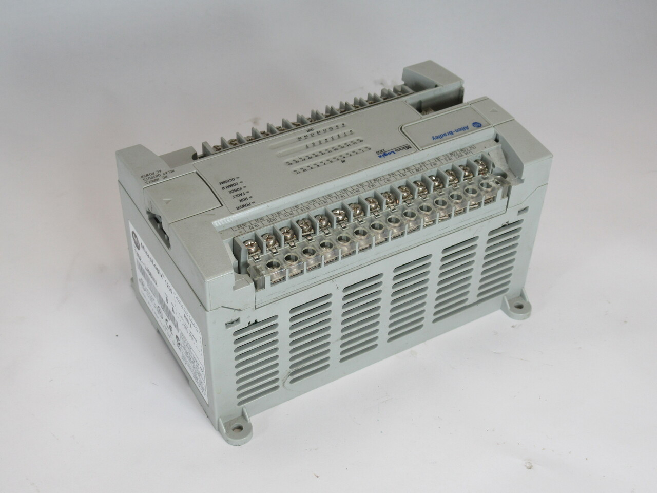 Allen-Bradley 1762-L40BWA Series B Programmable Controller 24VDC SHELF WEAR USED