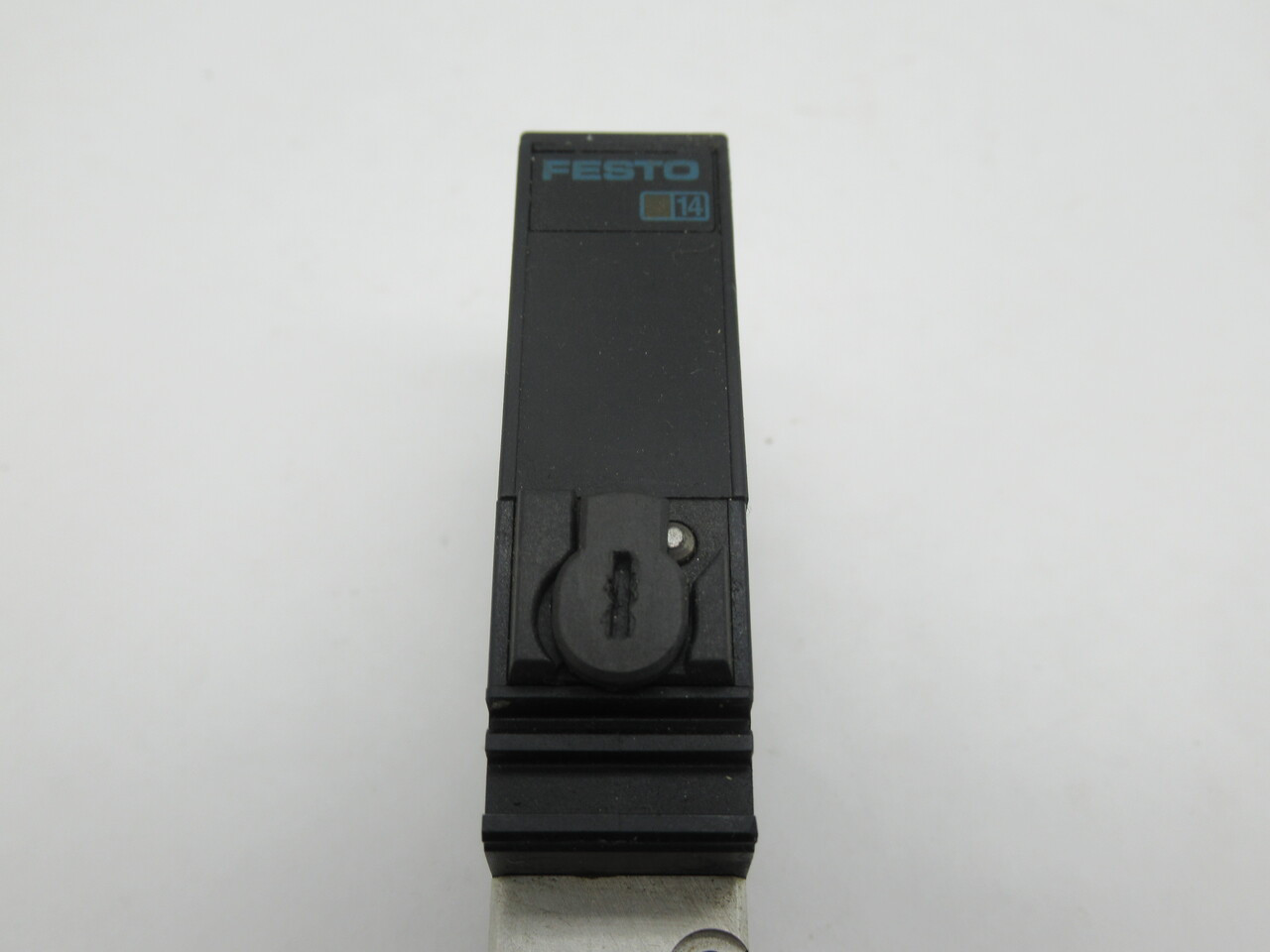 Festo 159452 MT2H-5/2-4.0-L-S-VI Solenoid Valve 24VDC .9-10 bar 4-6 bar USED
