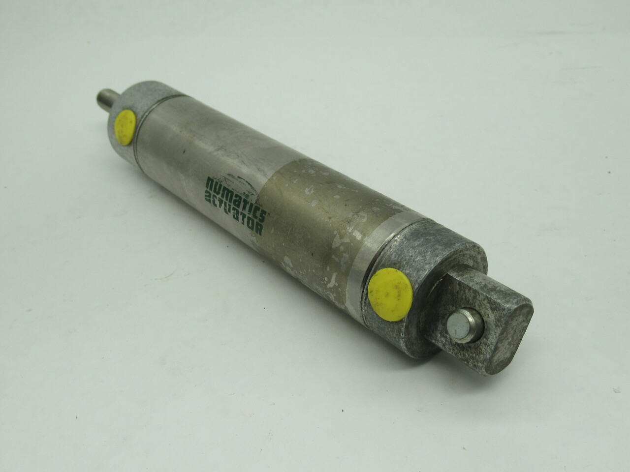 Numatics 1500D02-04A-03 Air Cylinder 1-1/2" Bore 4" Stroke USED