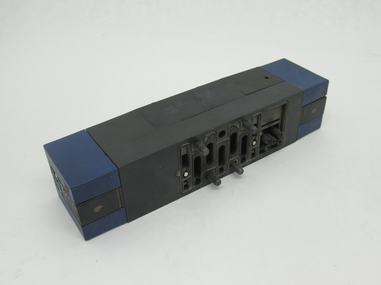 Parker H16VXBG0B9B Double Solenoid Valve 24VDC 1.8W 145 psi 1000 kPa NOP