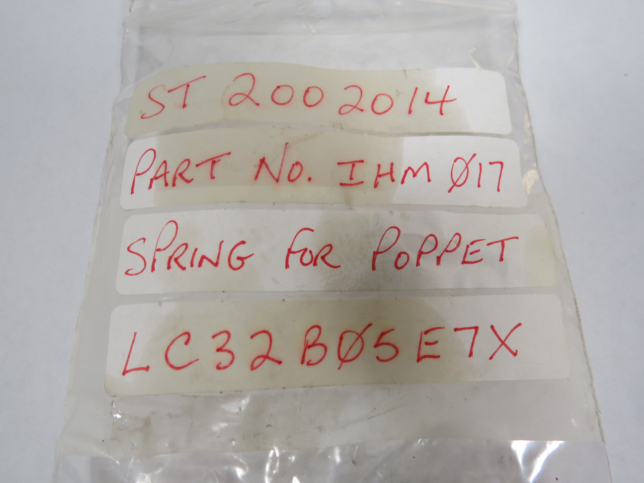 Generic IHM-017 Spring For LC32B05E7X Poppet 3-1/8" L 3/4" W LOT OF 4 NOP