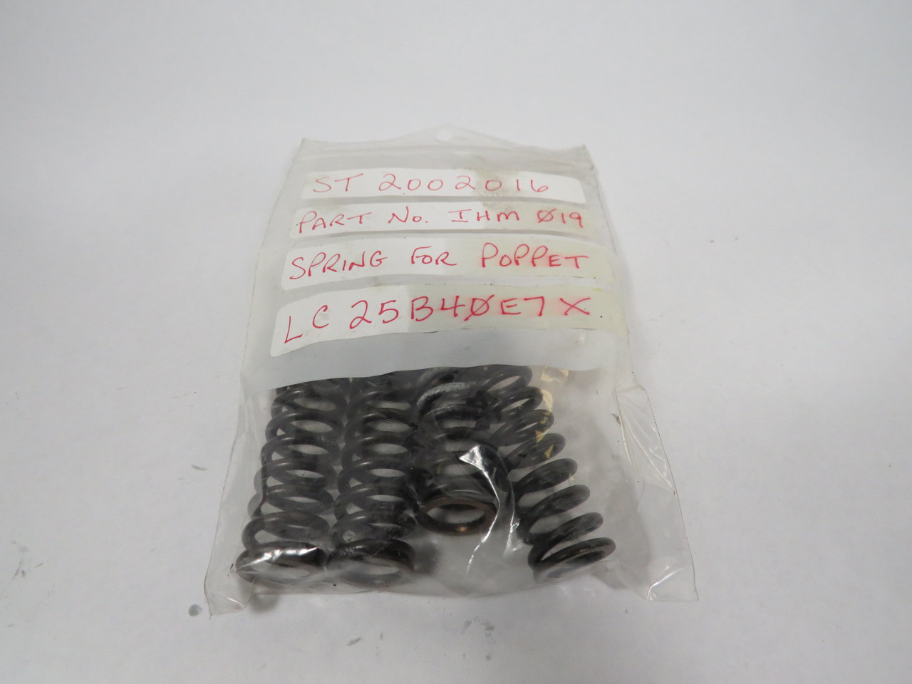 Generic IHM-019 Spring For LC25B40E7X Poppet 2-1/8" L 1-5/8" W LOT OF 4 NOP