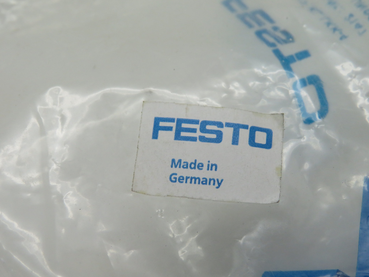 Festo 2147 KL.LKK-4 Multi Tube Holder for Manifold Lot of 9 SHELF WEAR NWB