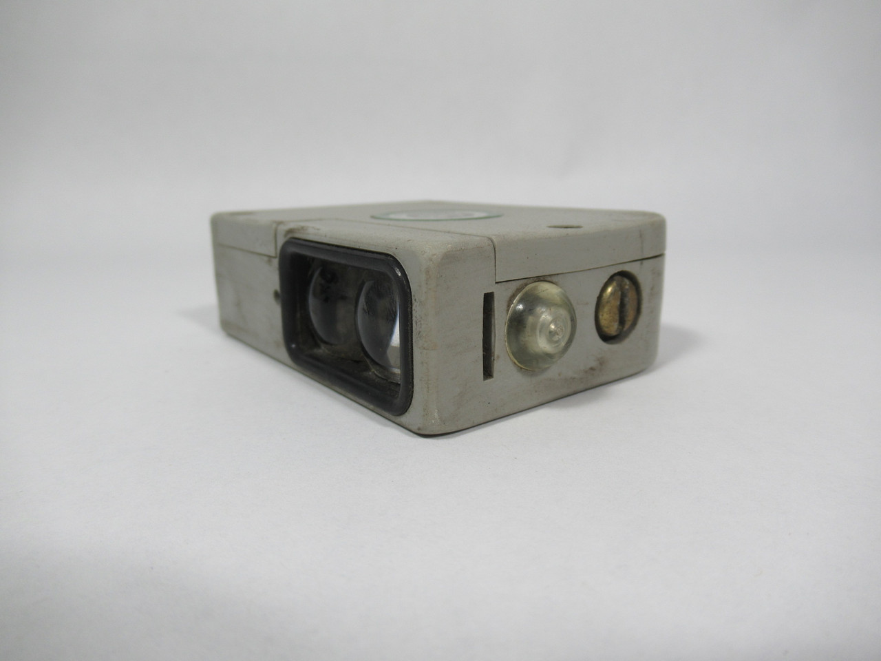 Allen-Bradley 42MRP-5000 PhotoSwitch Diffuse Photohead Ser. C USED