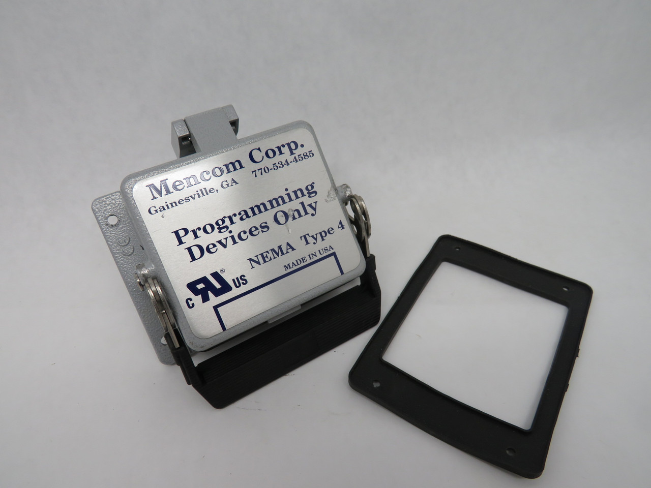 Mencom DP-2RJ11-RJ45-32 Panel Interface Connector SHELF WEAR USED