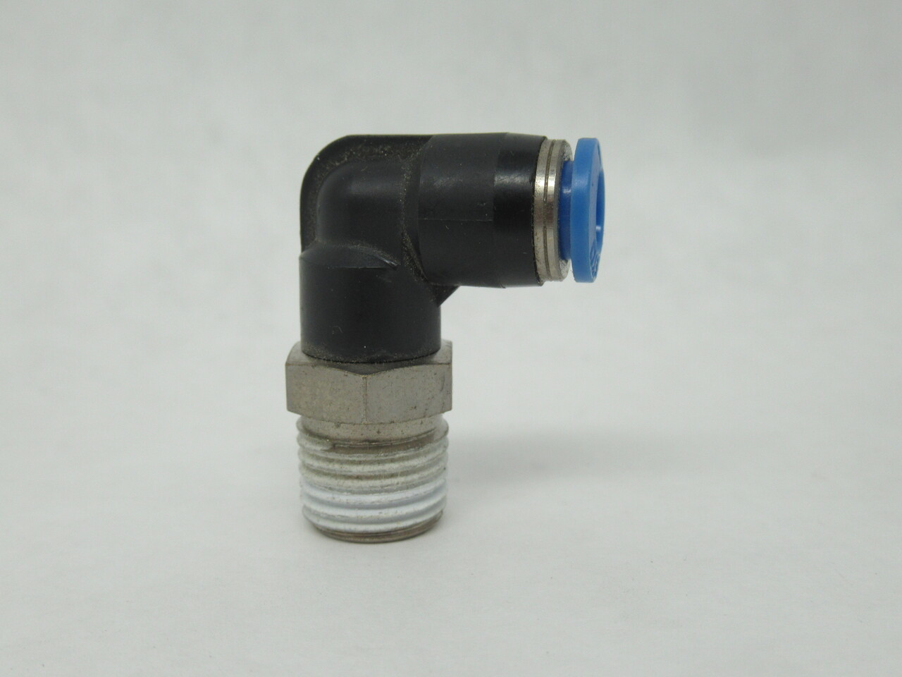 Festo 153047 QSL-1/4-6 Push-in L-Fitting R1/4 6mm Lot of 10 USED