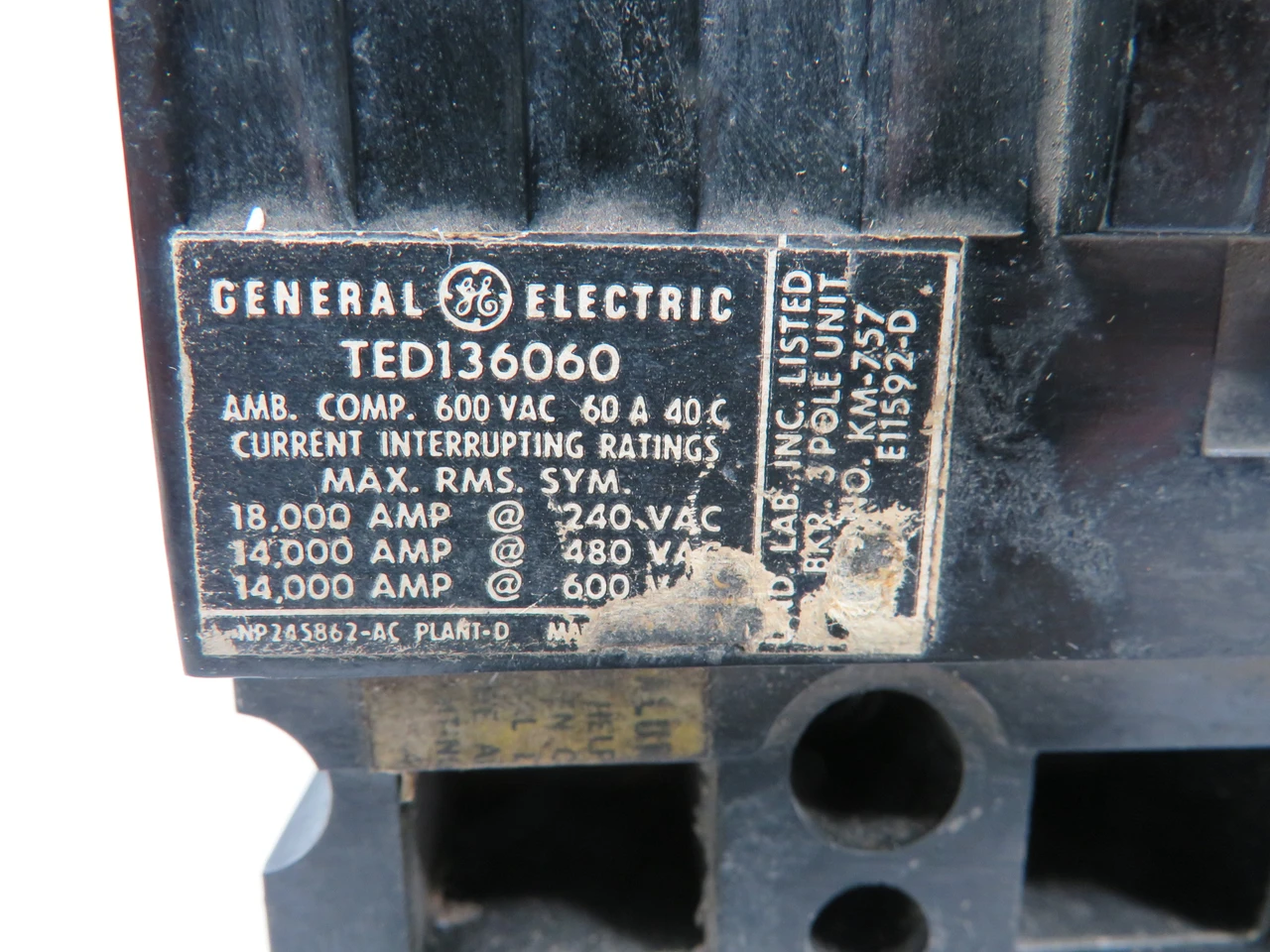 General Electric TED136060 Circuit Breaker 60A 600VAC 3-Pole RUST USED