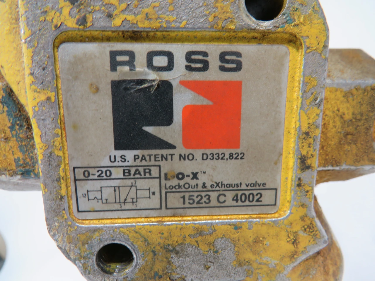 Ross 1523-C-4002 Lockout & Exhaust Valve 1/2" NPT Output 3/4" SHELF WEAR USED