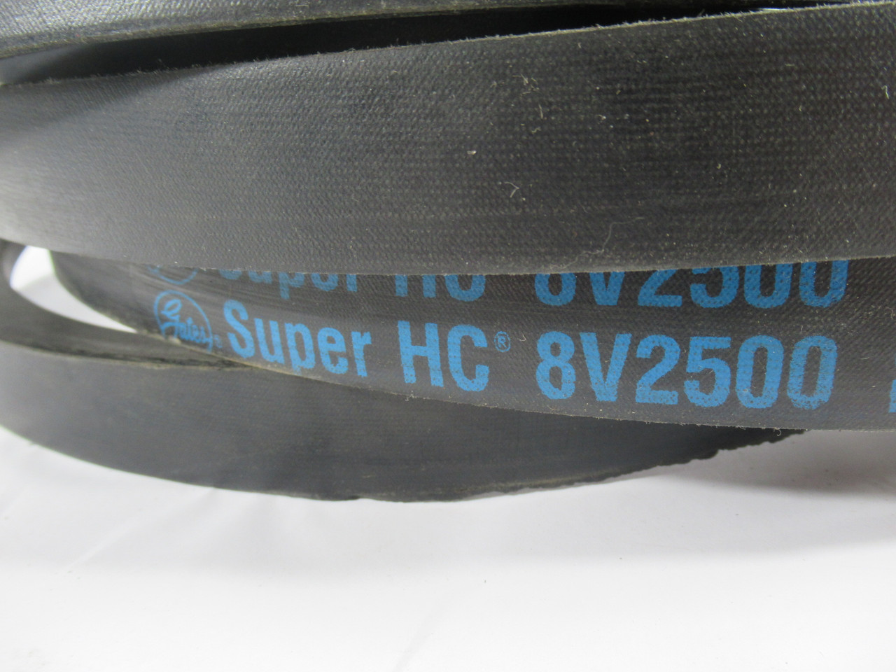 Gates 8V2500 9336-2500 1 Rib Narrow V-Belt 250"L 1"W 7/8"Th SHELF WEAR NOP