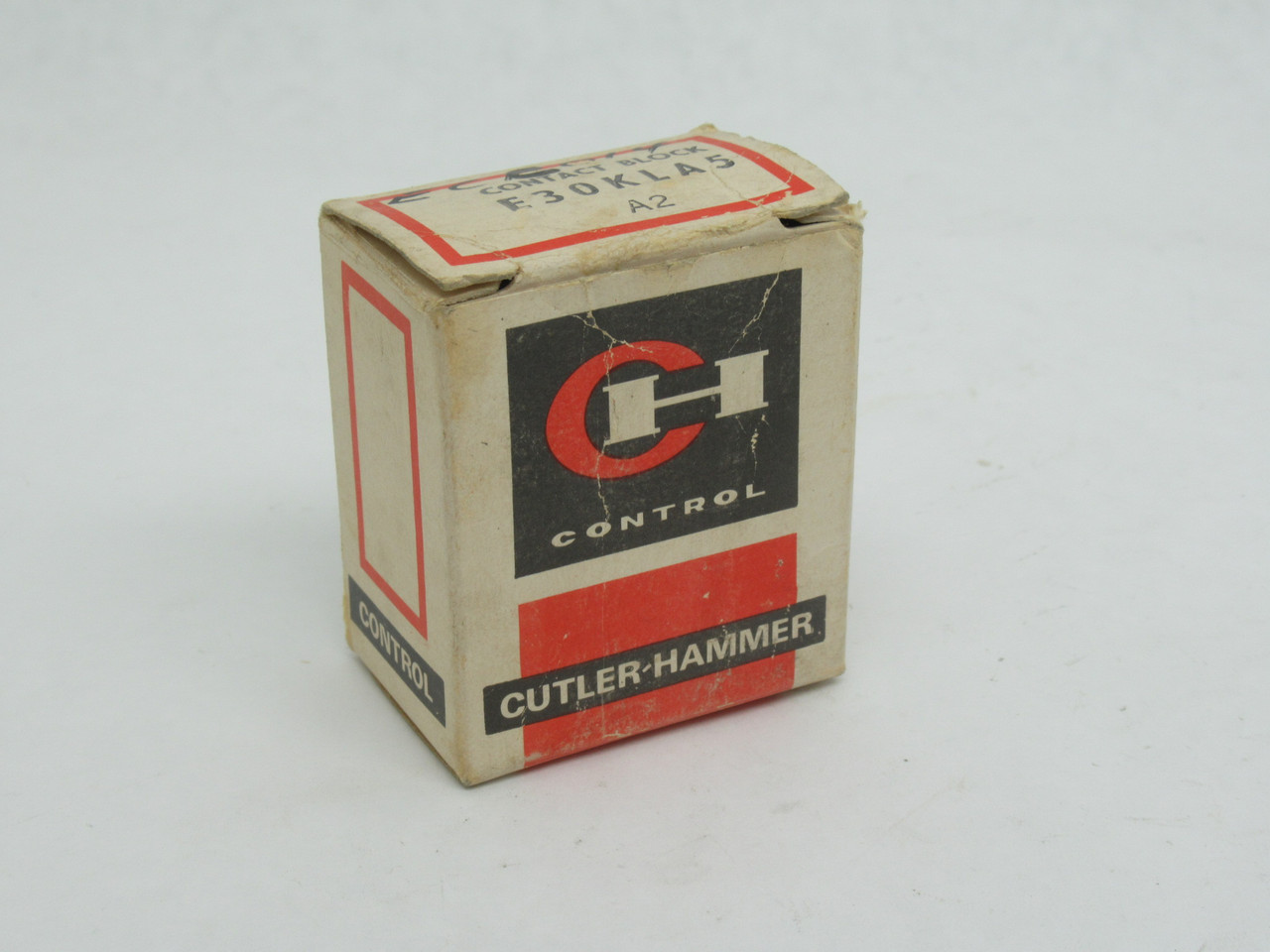 Cutler-Hammer E30KLA5 Contact Block 600VAC 250VDC 2NC BOX SHELF WEAR NEW