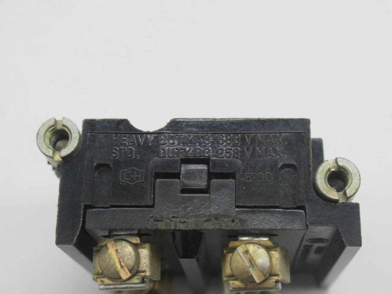 Cutler-Hammer E30KLA5 Contact Block 600VAC 250VDC 2NC BOX SHELF WEAR NEW