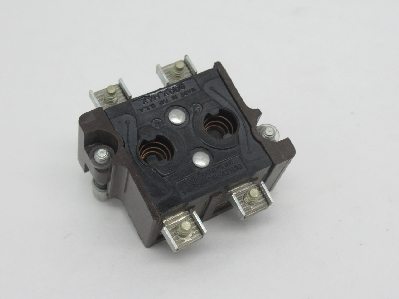 Cutler-Hammer 10250T3 Contact Block 600VAC 2NC BOX SHELF WEAR NEW