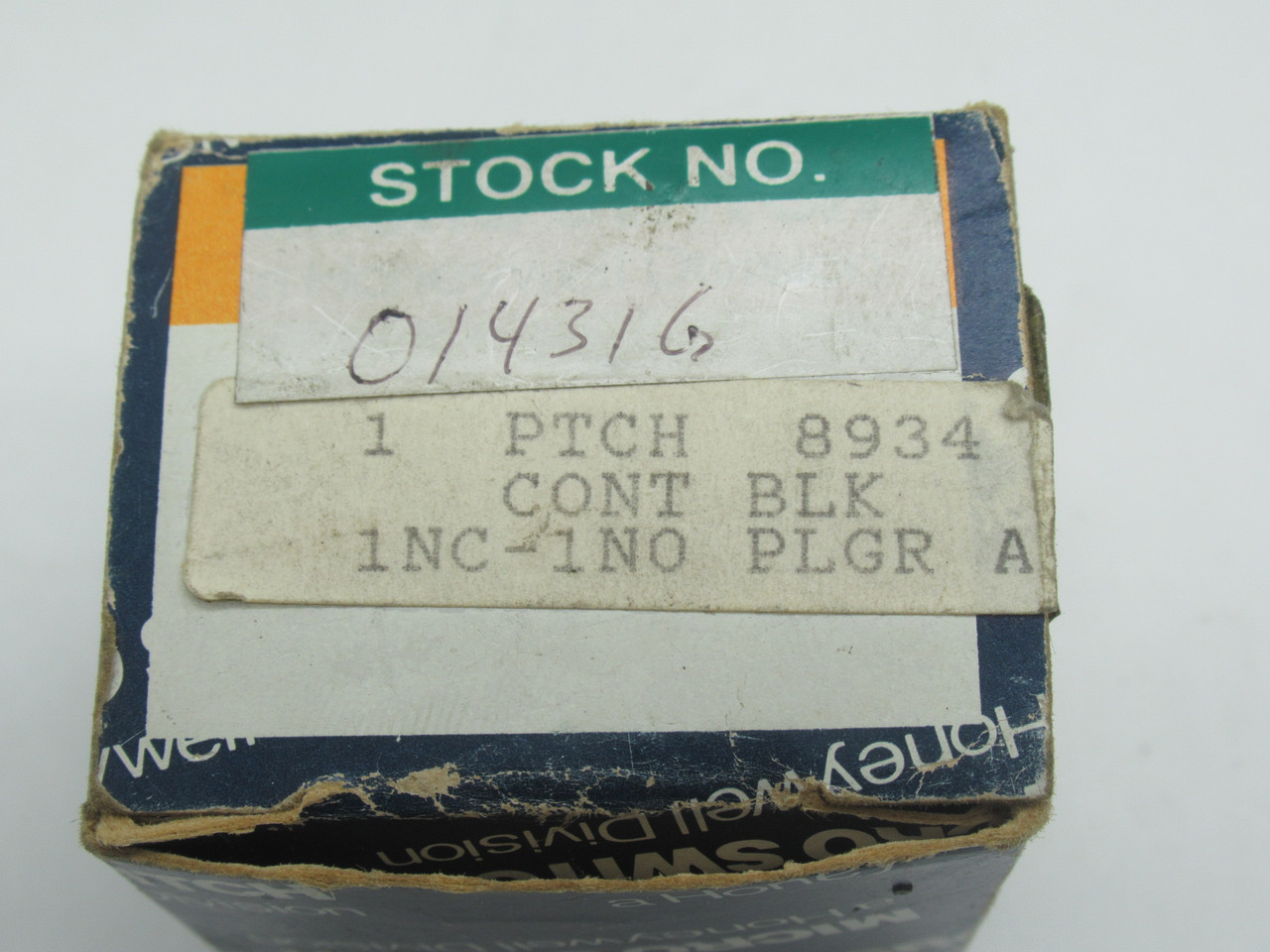 Microswitch PTCH Contact Block 600VAC 125VDC 250VDC 1NO 1NC SHELF WEAR NEW