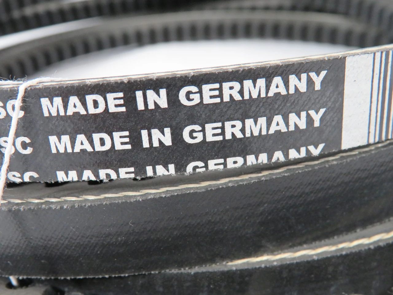 Continental 5VX1500 Notched V-Belt 150"L 0.62"W 0.53"Th SHELF WEAR NOP