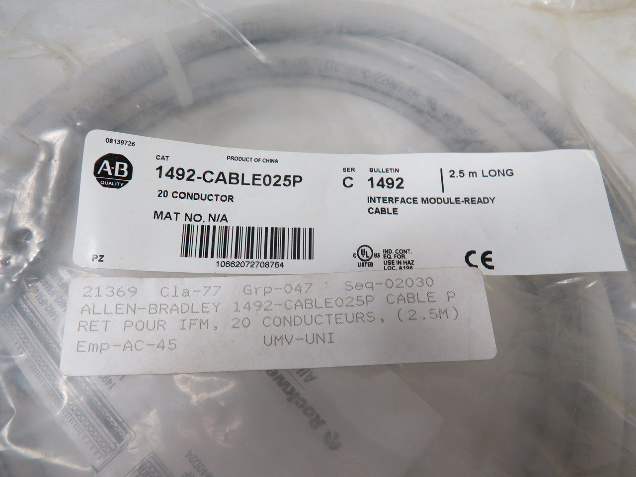 Allen-Bradley 1492-CABLE025P Interface Module Ready Cable 20 Conductor 2.5m NWB