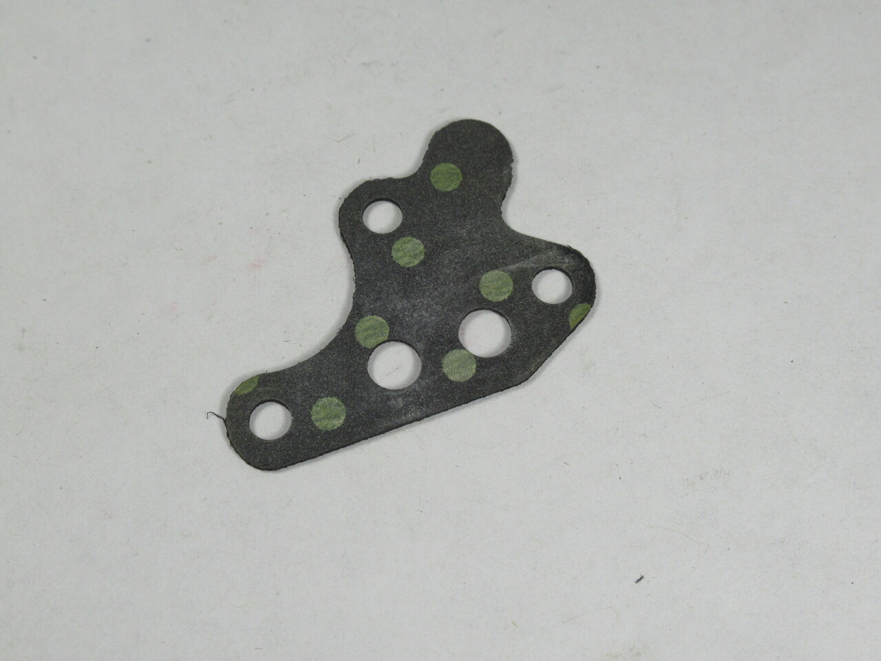 Fisher 1H855903012 Synthetic Rubber Relay Gasket For Valve Actuator NEW