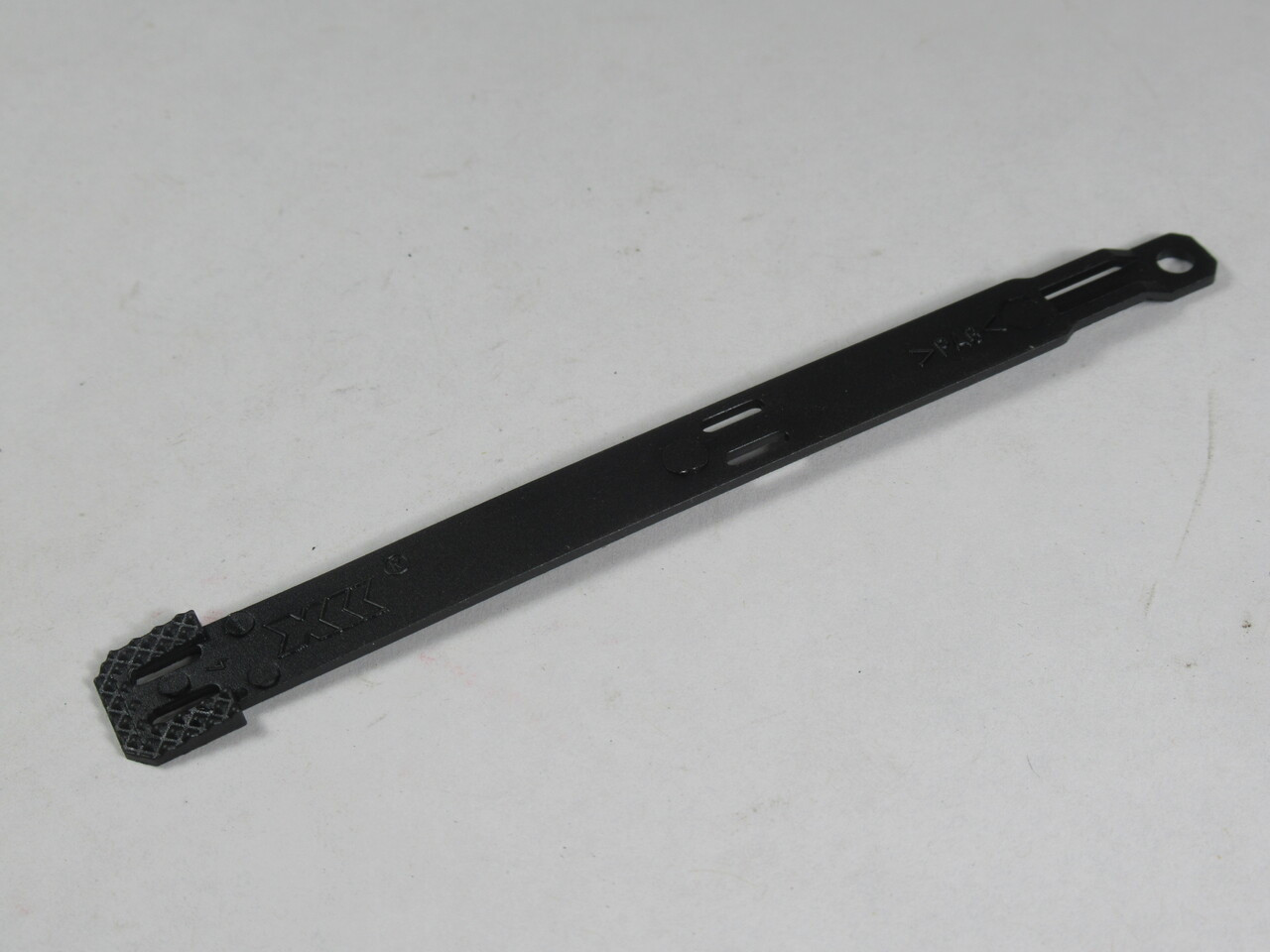 Partex Marking Systems PKH 110-POL Marking Holder 100mm Length 100-Pack NWB