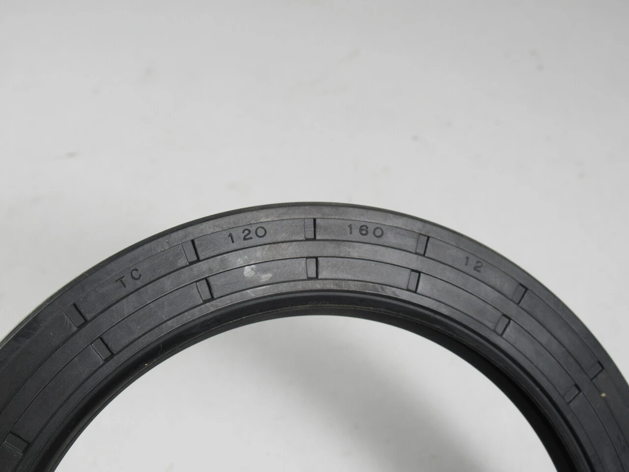 DMR 12016012-DL Double-Lip Nitrile Seal 120x160x12mm SHELF WEAR NWB