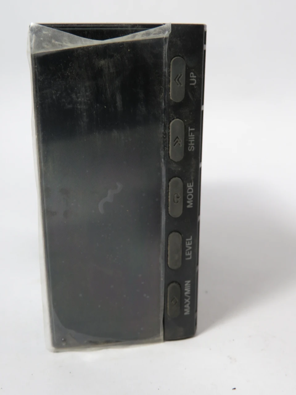 Omron K3MA-J-A2 AC100-240V Process Meter 100-240VAC 50/60Hz SHELF WEAR NOP