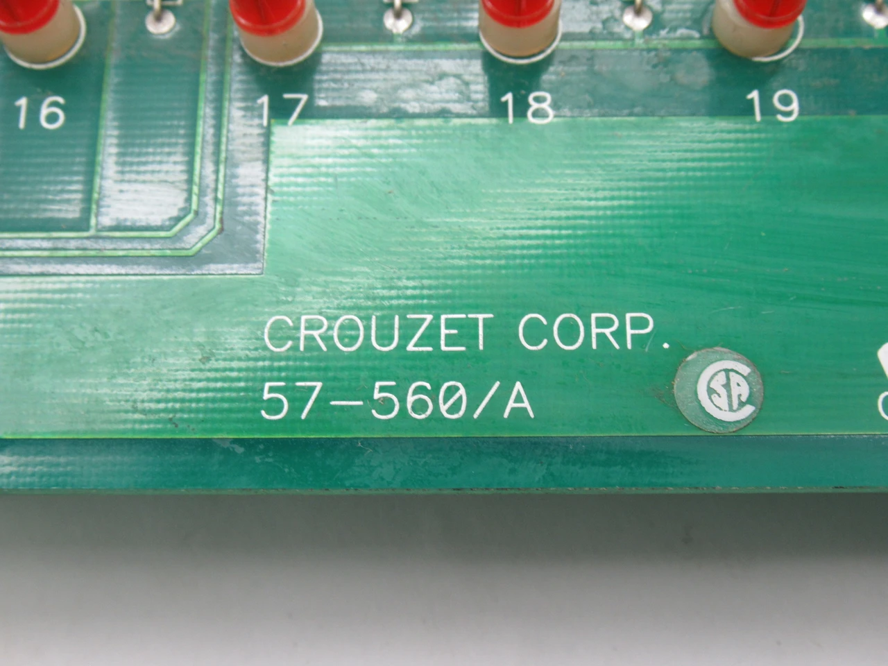 Crouzet PB24 Digital I/O Module Mounting Board 24-Slot 57-560/A USED