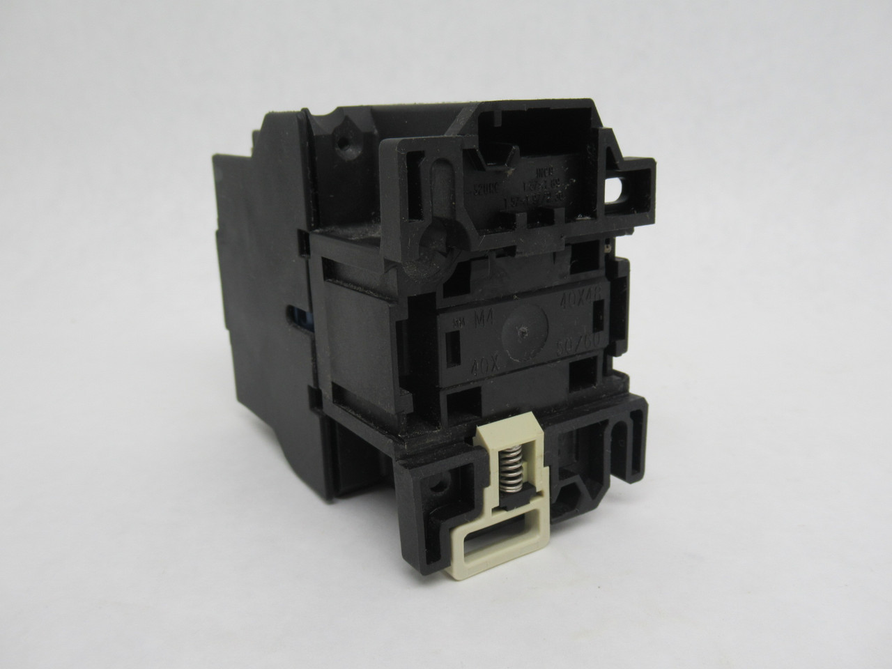 Telemecanique LC1D3210M7 Contactor 50A 3P 1NO 220-230V/50Hz 220-240V/60Hz USED