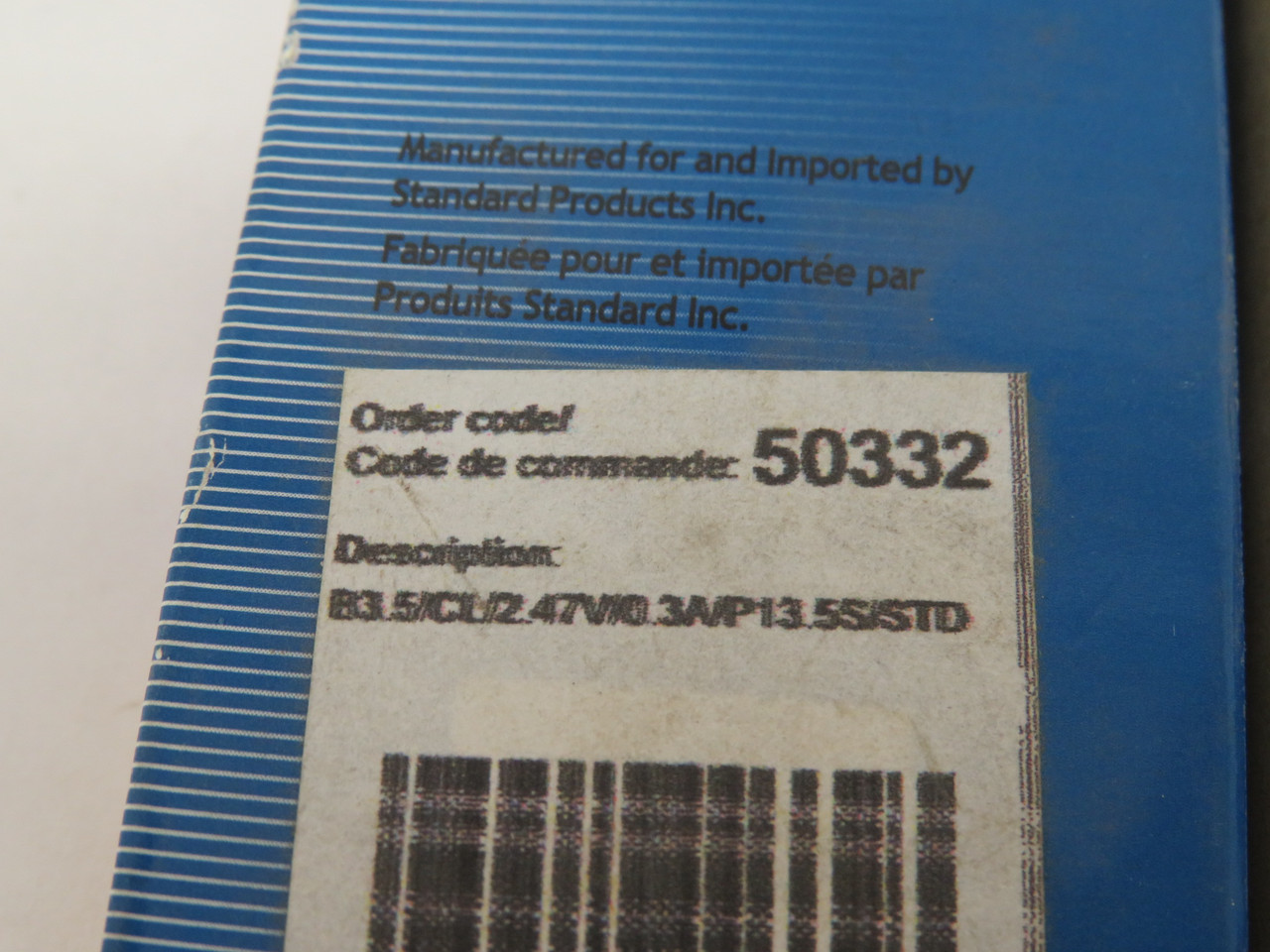 Standard B3.5/CL/2.47V/0.3A/P13.5S/STD Miniature Light Bulb Lot of 8 BOX DMG NEW