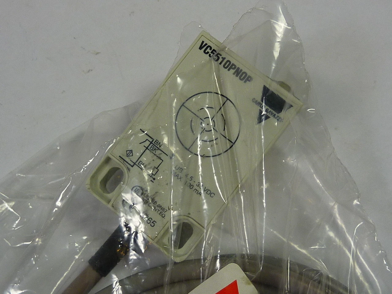 Carlo Gavazzi VC5510PNOP Capacitive Level Detector 4.5-33VDC 100mA NWB