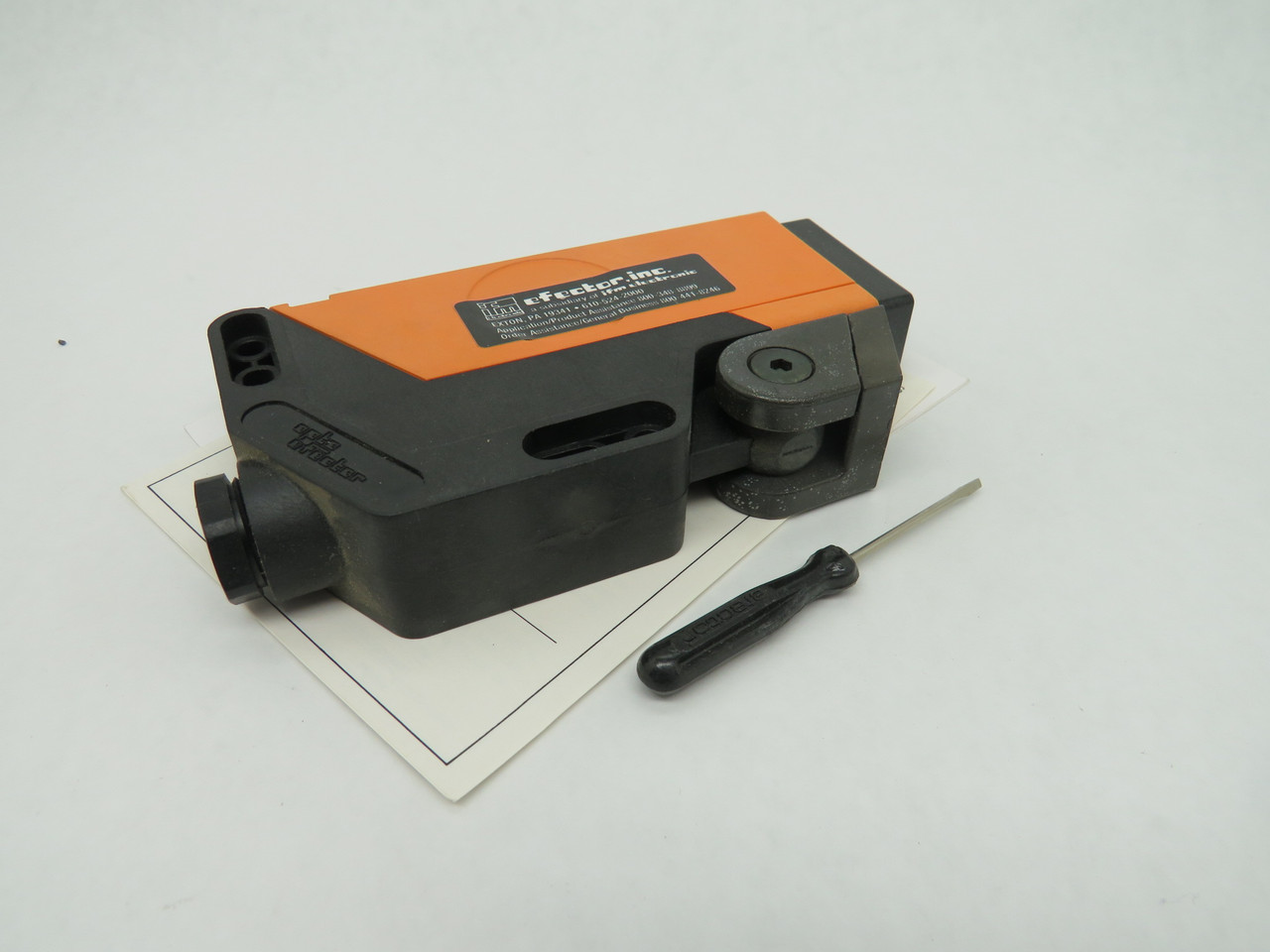 IFM Efector OP5009 OPR-FPKG Retro-reflective sensor 10..55V DC DMG BOX NEW