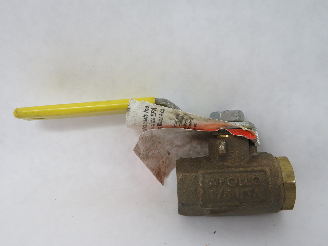 Apollo 70-101-41 Brass Ball Valve 1/4" FNPT 600 psi CWP SHELF WEAR NOP