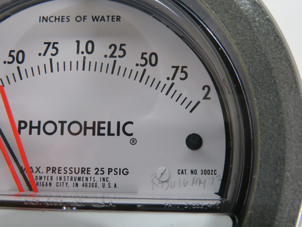 Dwyer 3002C RY31116MM73 Differential Pressure Gauge SHELF WEAR NEW
