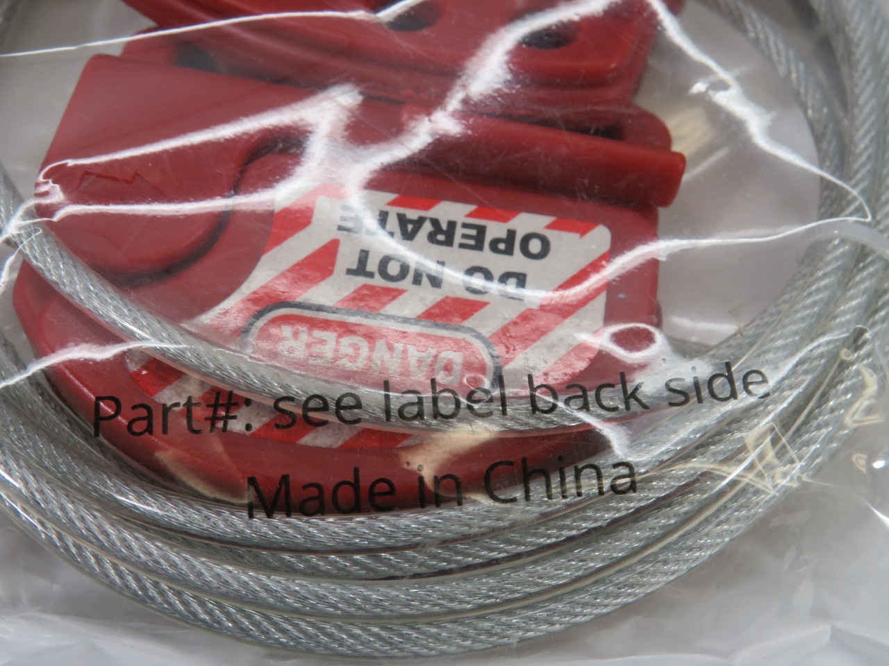 QWork B09V9ZXDYV Lockout Tagout Steel Vinyl Cable Lock 2-Pack 5.9' NWB