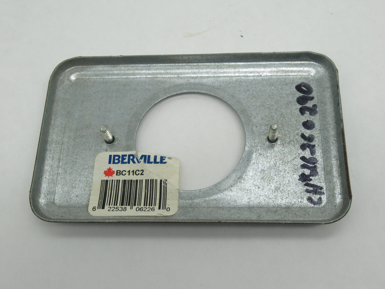 Iberville BC11C2 Single-Gang Utility Box Cover for 20A Receptacle SHELF WEAR NOP