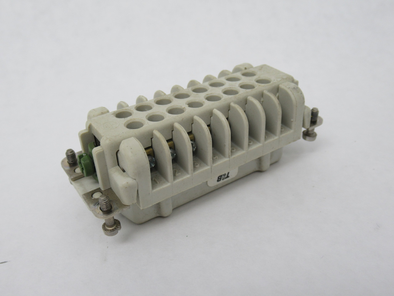 Thomas & Betts FS116B Female Connector 16P+G 1-16 16A 600V USED