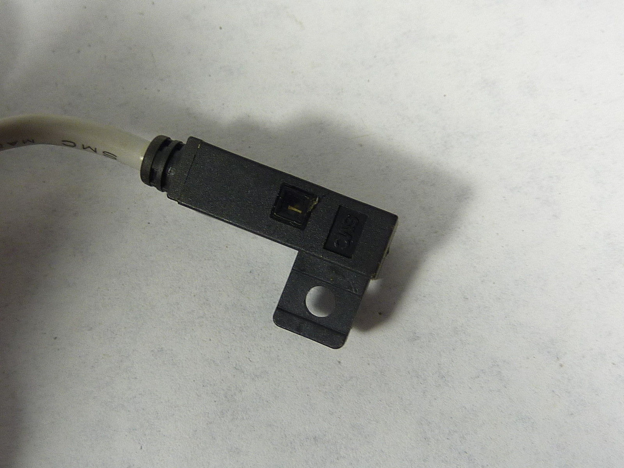 SMC D-F79L Auto Switch 12/24VDC 3m L USED
