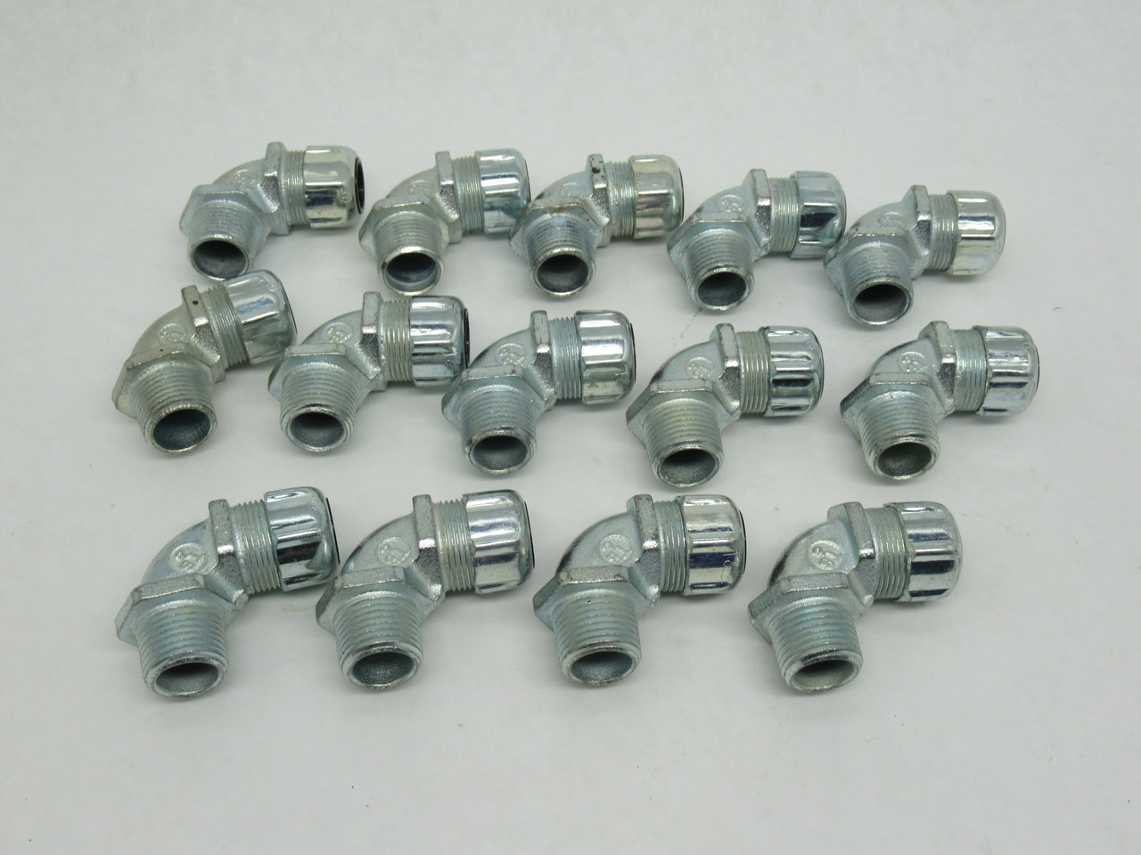 Thomas & Betts 2269 Elbow Fitting 1/2" NPT 0.375-5" Lot of 14 SHELF WEAR NOP