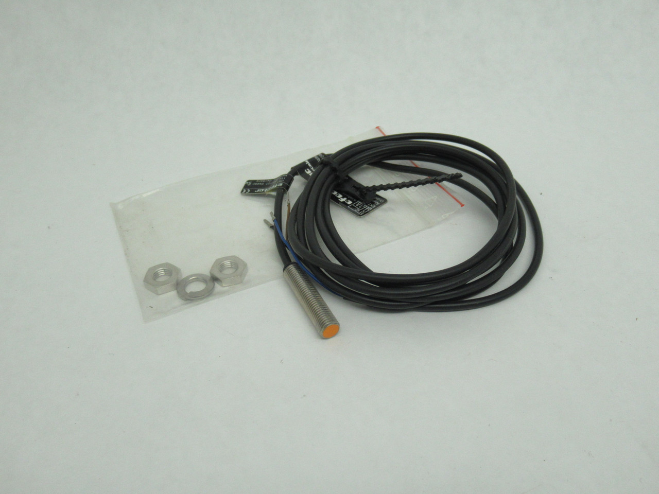 IFM Efector IE5072 IEB3001-BPOG Inductive Proximity Switch 10-36VDC BOX DMG NEW