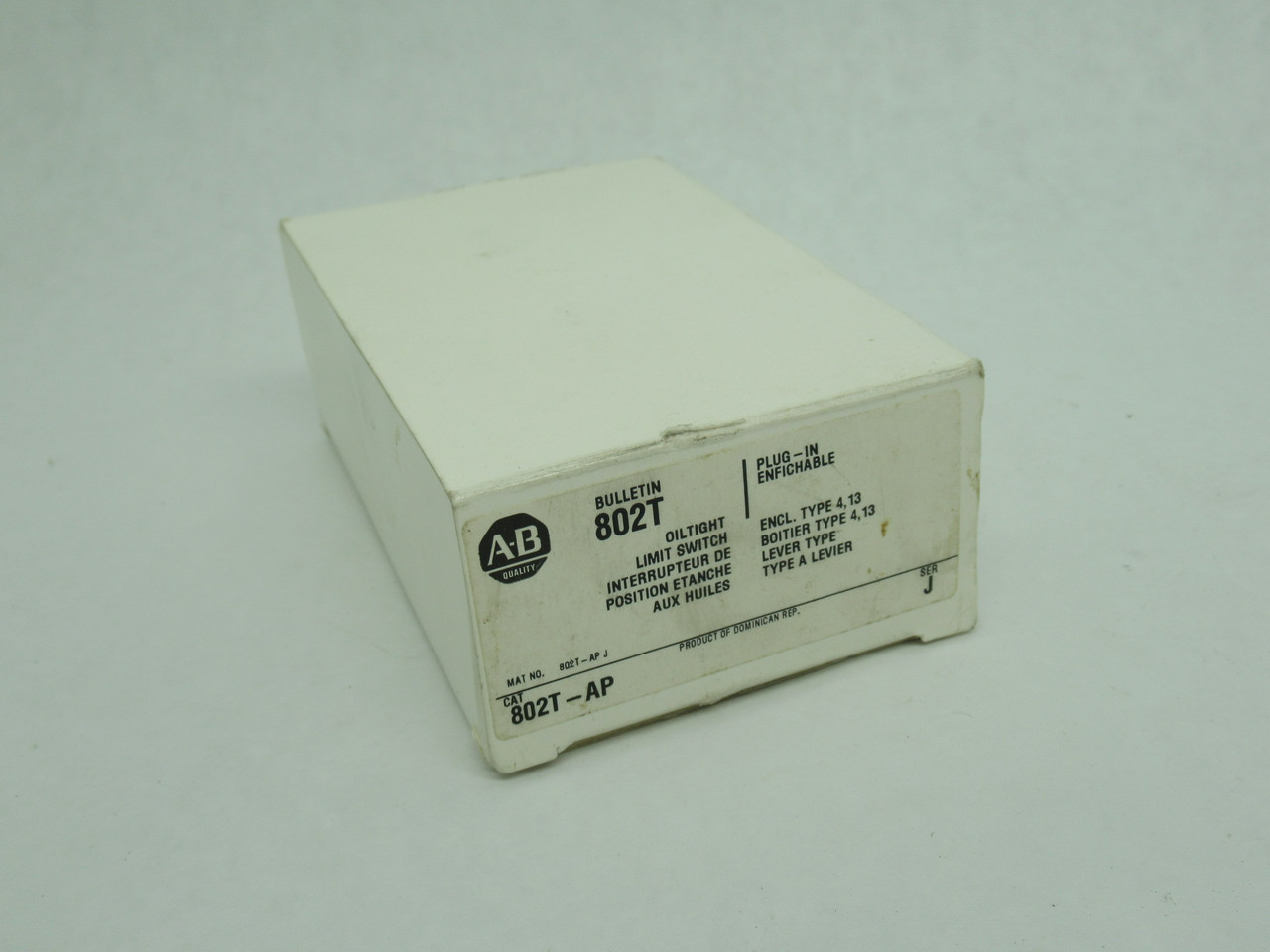 Allen-Bradley 802T-AP Series J Oiltight Limit Switch 600V 10A w/40146-747-63 NEW
