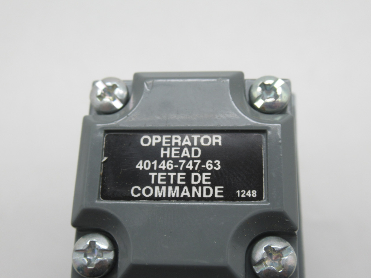 Allen-Bradley 802T-AP Series J Oiltight Limit Switch 600V 10A w/40146-747-63 NEW
