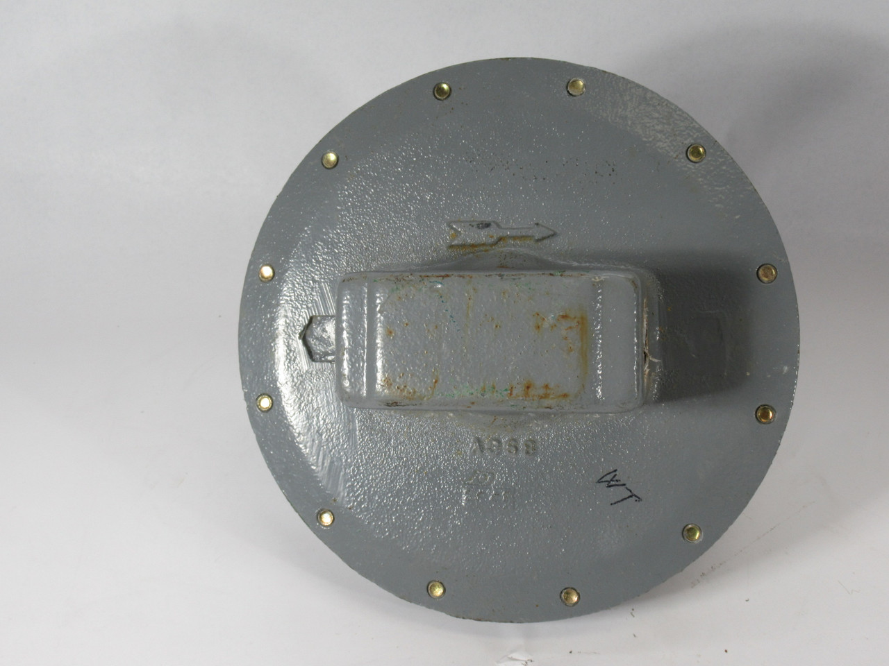 Fisher 98L-28 Back Pressure Regulator 1" NPT 60 psig 2-7 Spring Range USED